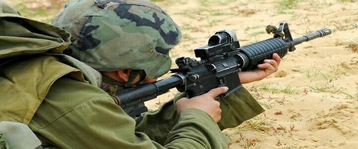 Israel Army Rifle Soldier with M16