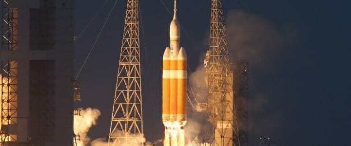 delta iv heavy rocket launch