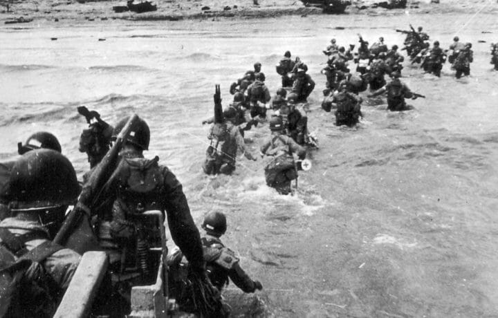 Historic photo of US soldiers landing at Utah Beach
