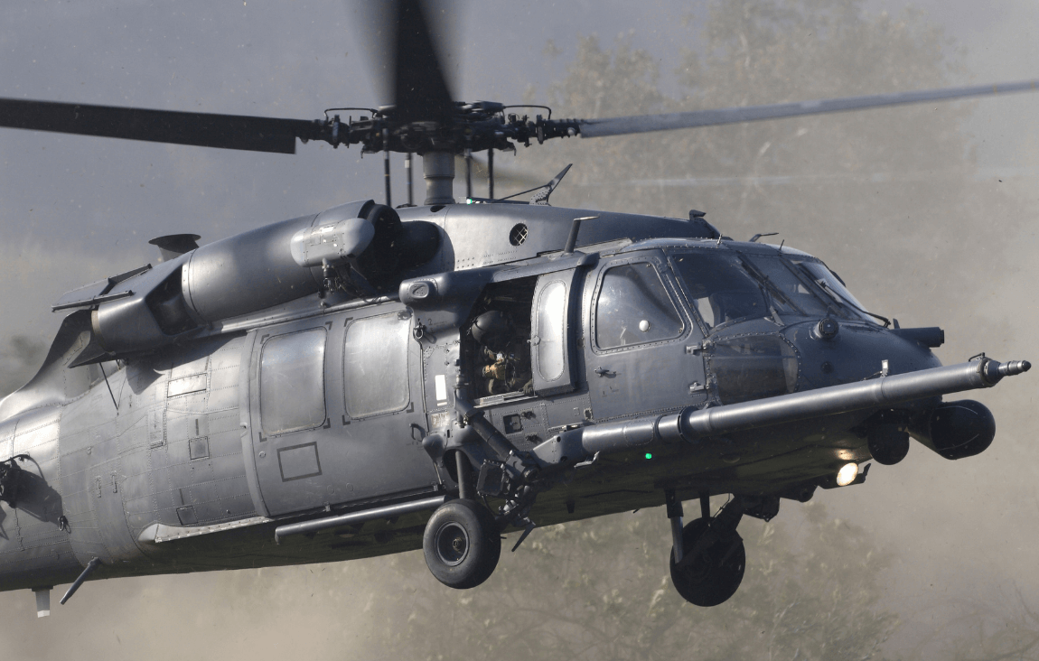 Illinois Army National Guard Uh-60 Blackhawk Helicopter Hawaiian