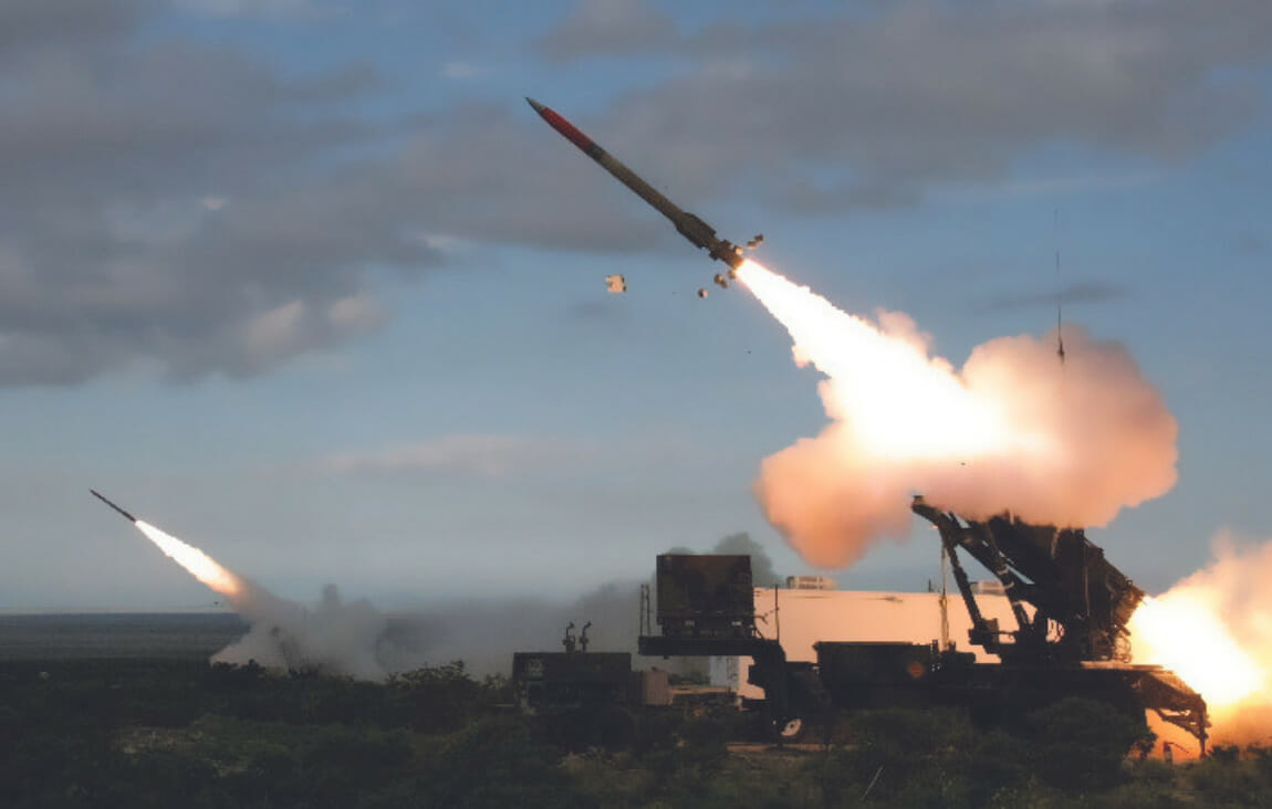 Army Awards Raytheon $1.2 Billion Contract For Patriot Missile System ...