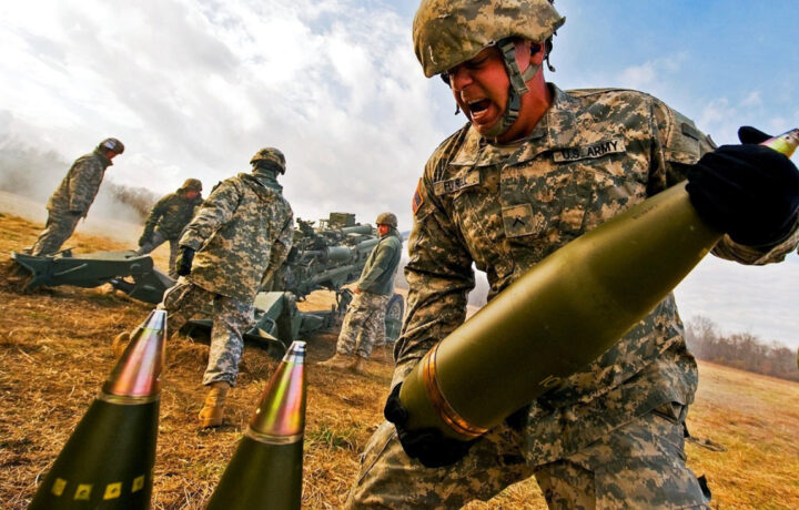 large-caliber metal projectiles and mortar projectiles