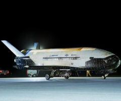 X-37B space force Boeing