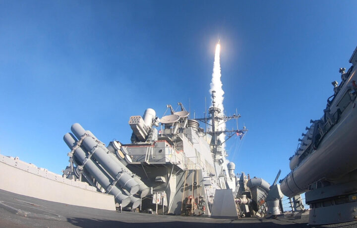 Raytheon Navy Missile Contract